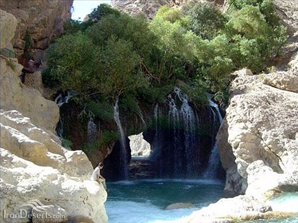 آبشار آب ملخ، سمیرم-دنا 1