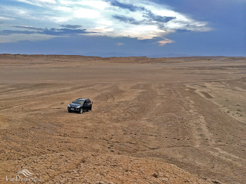 http://www.irandeserts.com/file/imageSection/F1/61cc4996-69c9-4785-a82a-b6324e33cec4.jpg