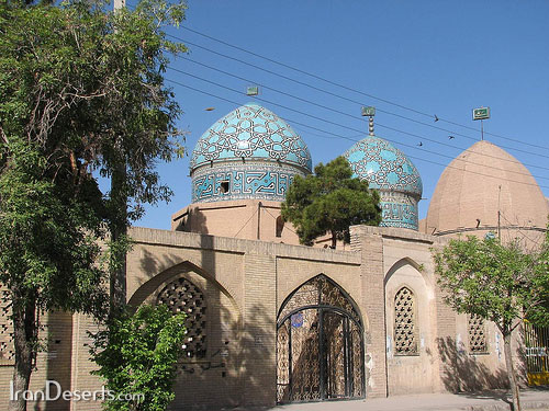 http://www.irandeserts.com/pics-5/kerman-8big.jpg