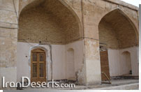 نمای درونی کاروانسرای قصر بهرام