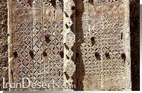 در قدیکی در قلعه سیب - سراوان