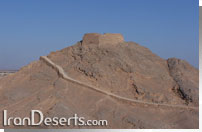 دخمه زرتشتیان - یزد