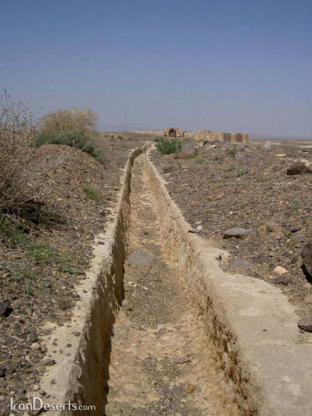 کانال باستانی قصر بهرام، پارک ملی کویر