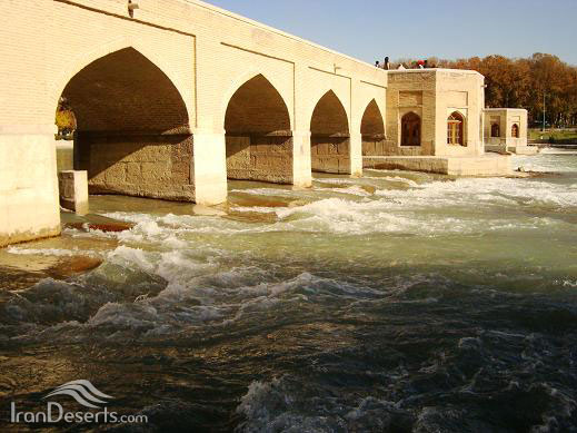 پل چوبی (جویی)، اصفهان