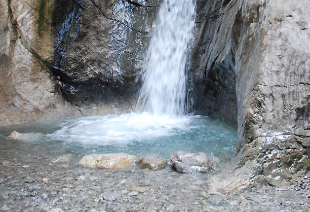 آبشار آب مراد، لاسم، لاهیجان