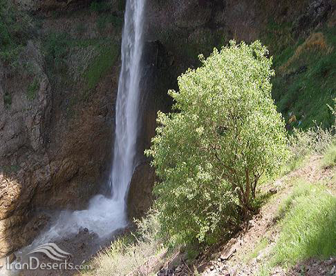آبشار دیز، عکس از بهروز عظیمی هشجین
