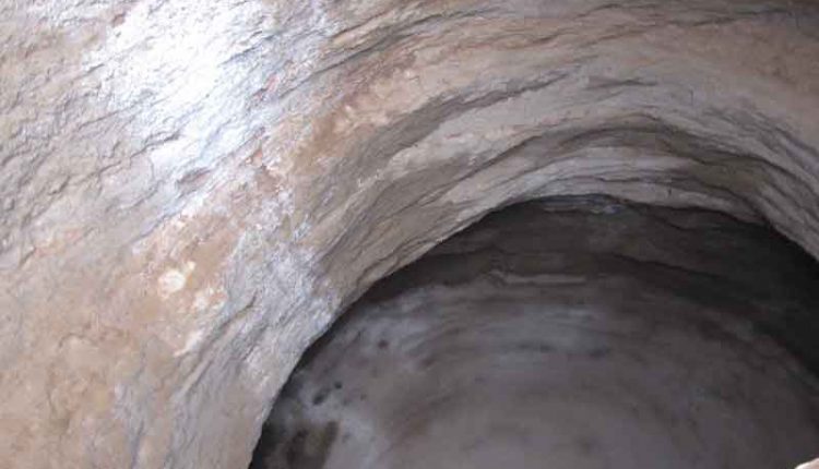 غار چاه دریا