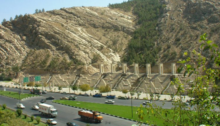 تنگ الله اکبر، شیراز