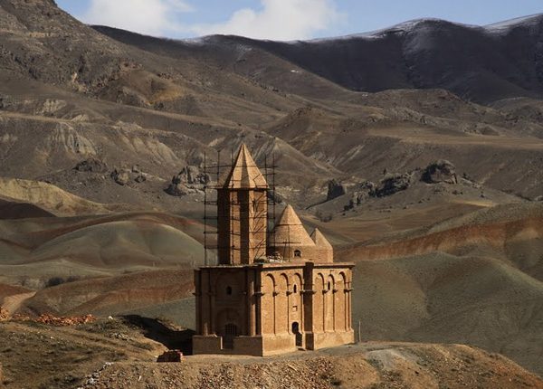 کلیسای سهرول، شبستر