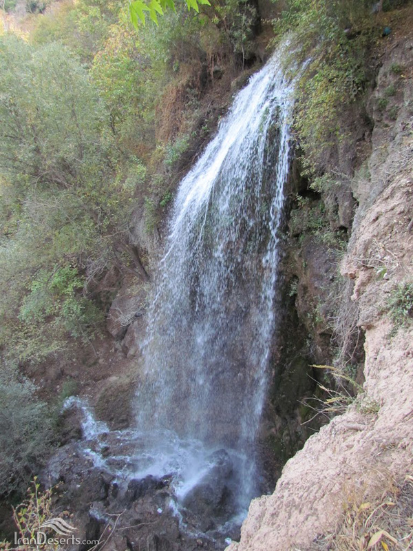 آبشار اسطرخی، شیروان