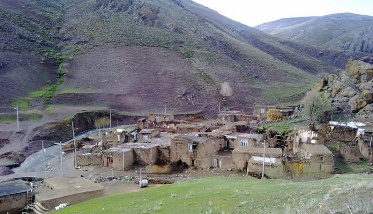 روستای شیران، هریس