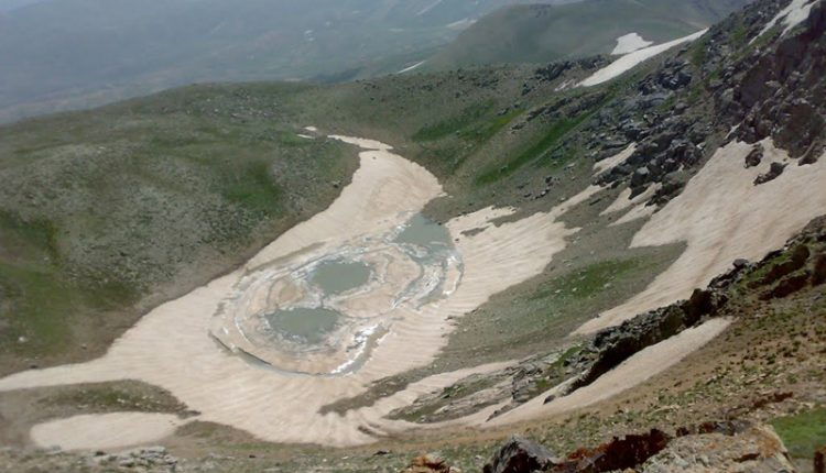 دریاچه جنوبی بز سینه