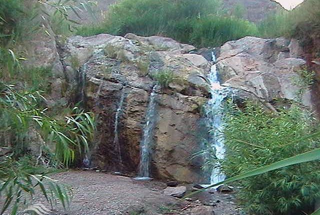 آبشار درونه، بردسکن