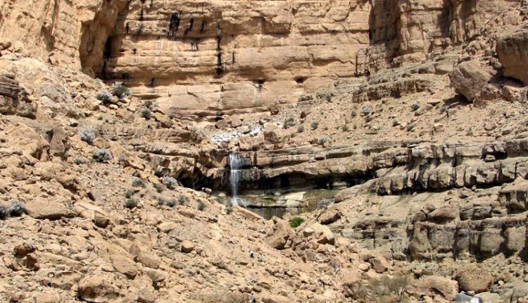 دره آبشتا، نراق