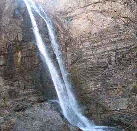 آبشار منصور، آوج