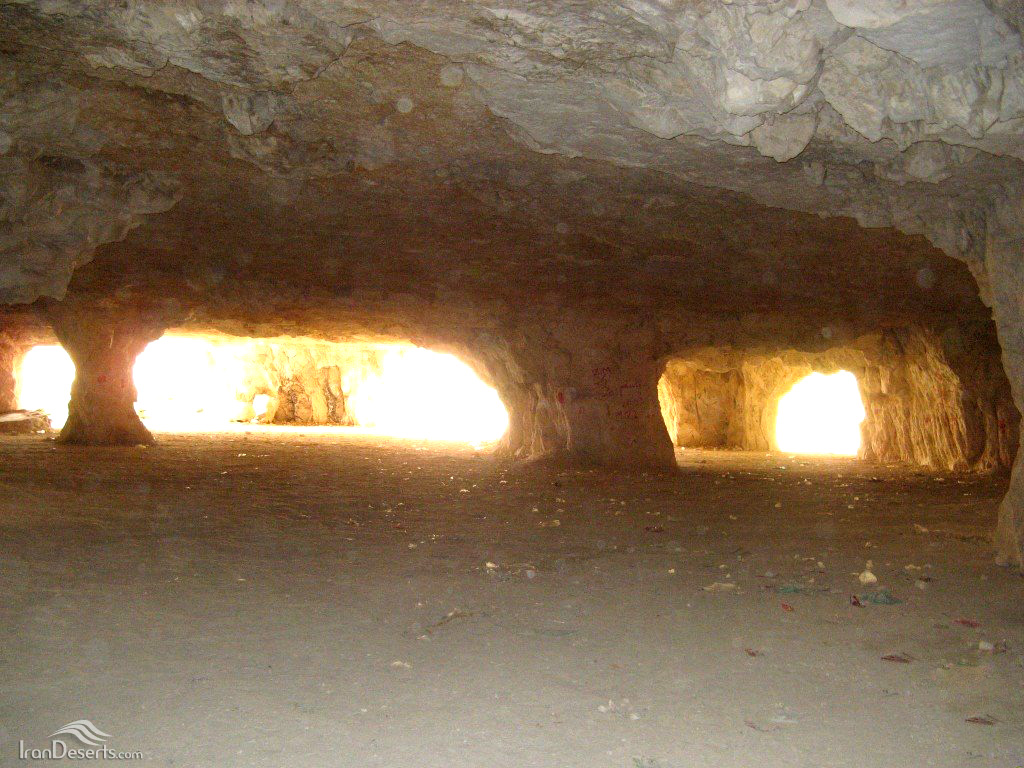 غار سنگتراشان (سنگ شکن)، جهرم